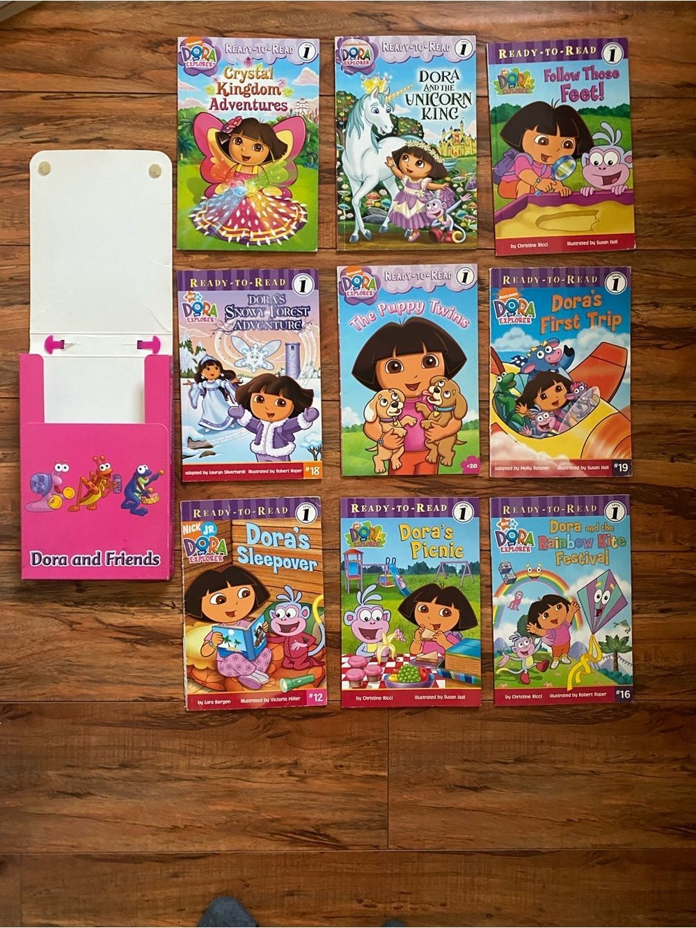 Nickelodeon Dora the Explorer Kids Book Set – Purple